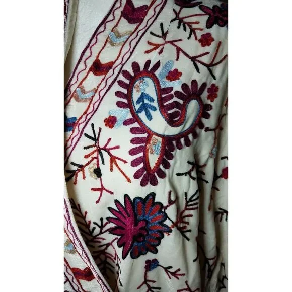 NWTFrench Connection Dorothy Soft Embroidered Kimono Jacket, One Size